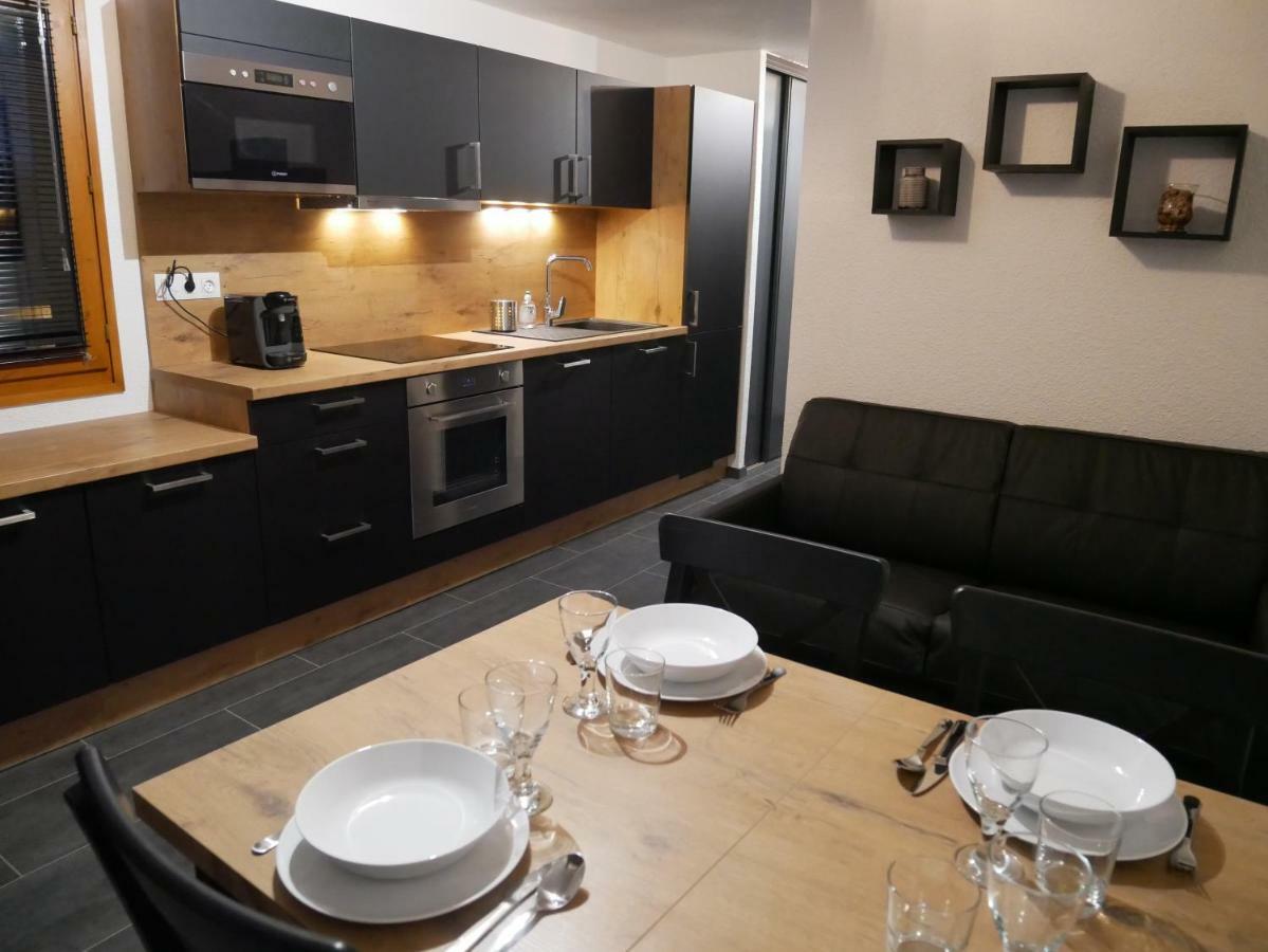 Appartement 4 personnes au pied des pistes du Linga à CHÂTEL Esterno foto