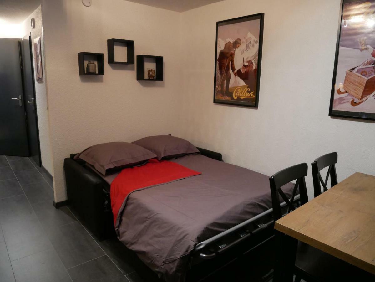 Appartement 4 personnes au pied des pistes du Linga à CHÂTEL Esterno foto